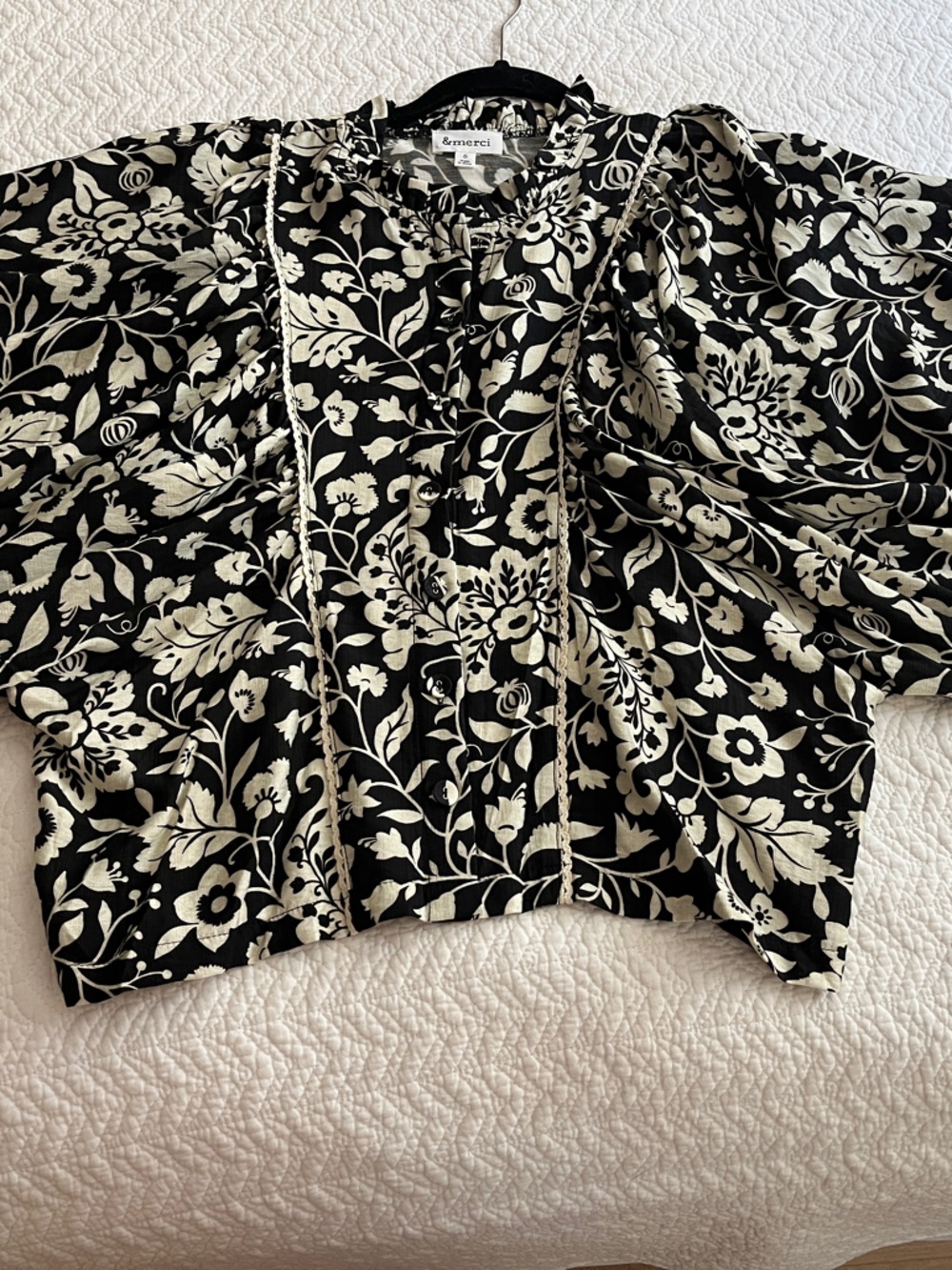 Embroidered Floral Button-Front Blouse - Black & Cream